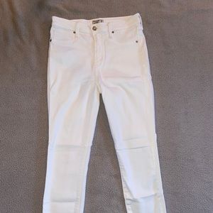Abercrombie & Fitch High Rise Jegging